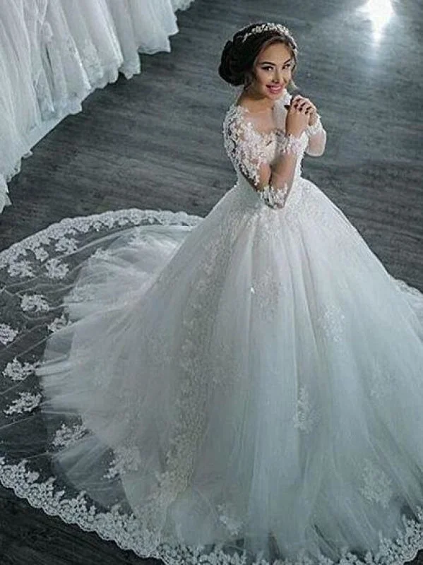 Elegant Long Sleeves Lace Appliques Ball Gown Wedding Dresses