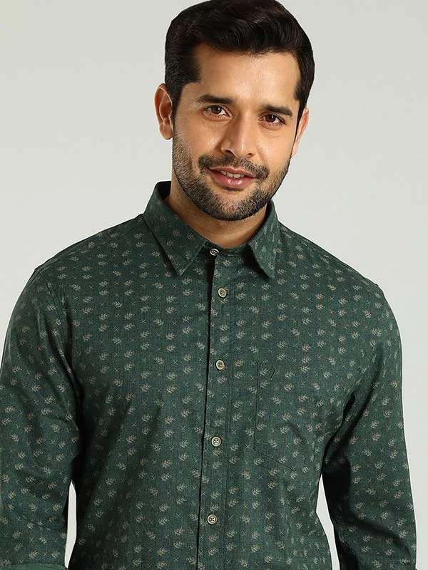 Men Printed Full Sleeve Cotton Shirt