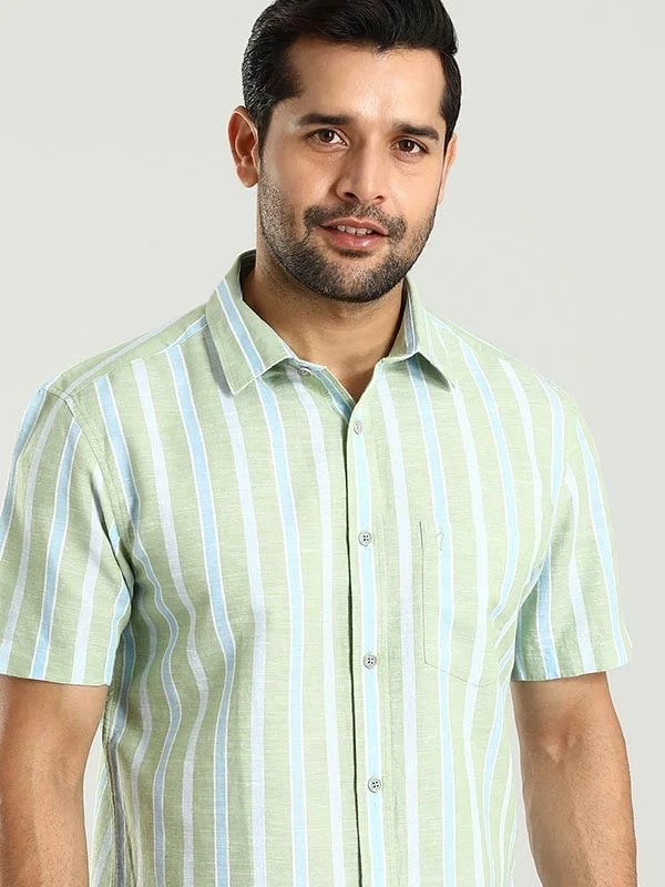 Men Striped Half Sleeve Cotton Blend Shirt