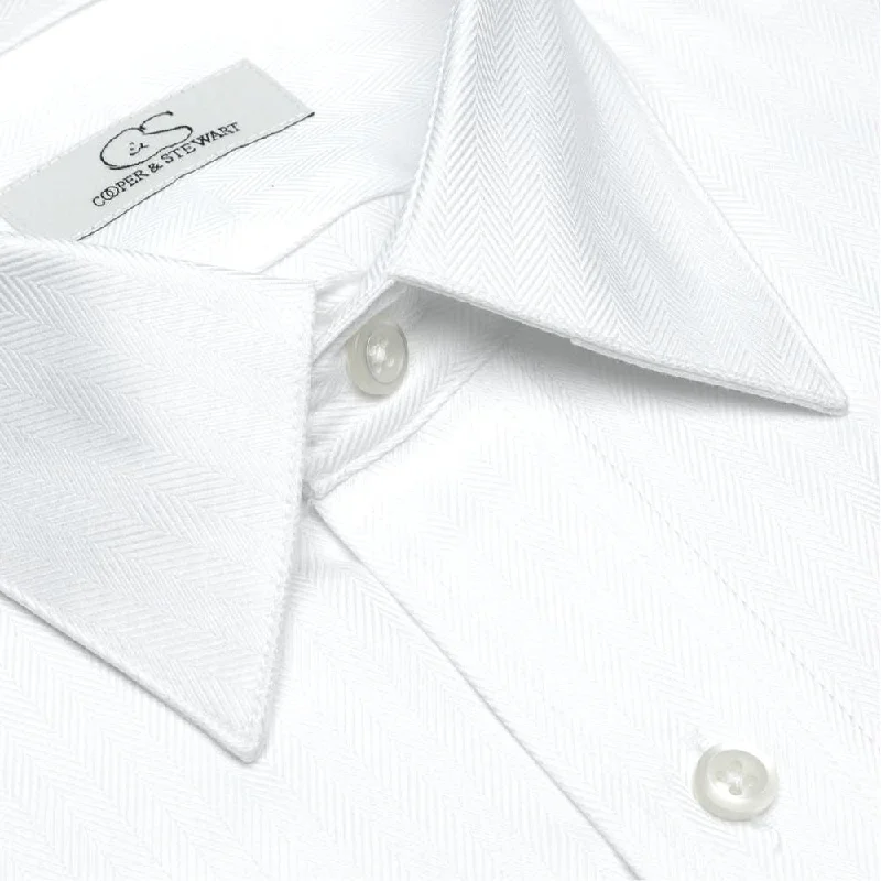 The Charleston - Wrinkle-Free Herringbone Cotton Dress Shirt in White  (Size 15 1/2 - 34/35) by Cooper & Stewart